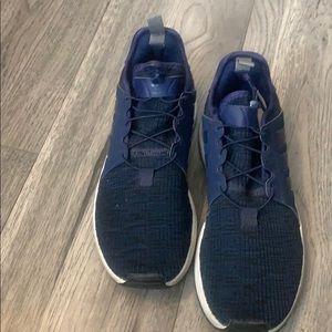 Adidas cross training shoes Men’s size 7